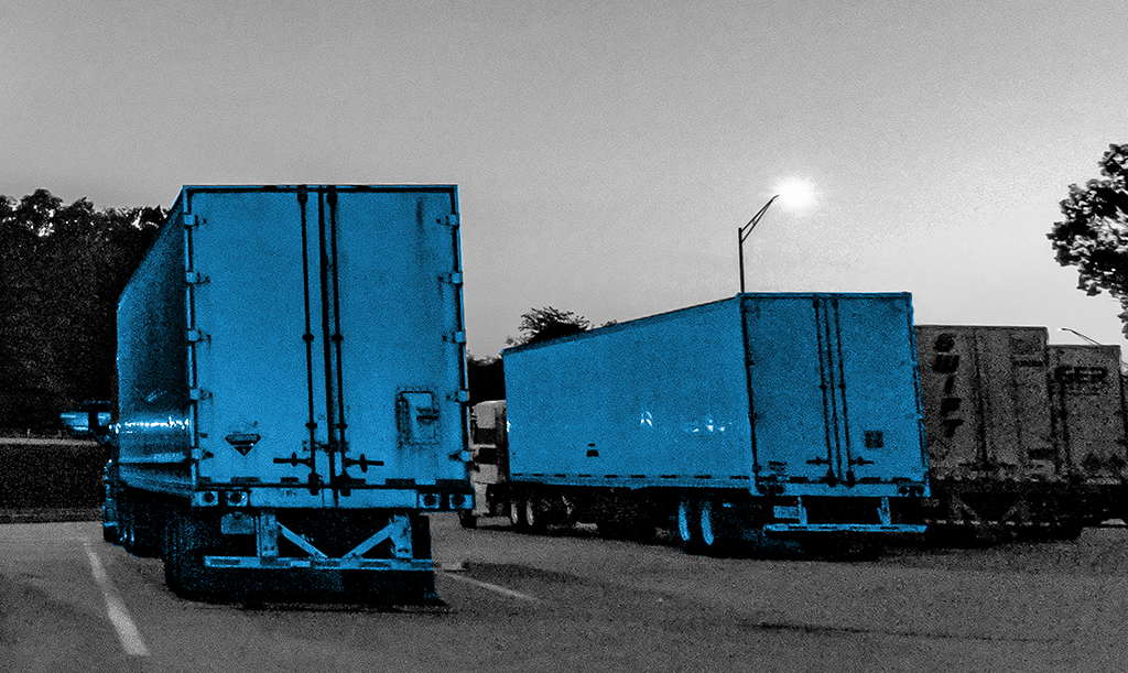 Robust Trailer Tracking